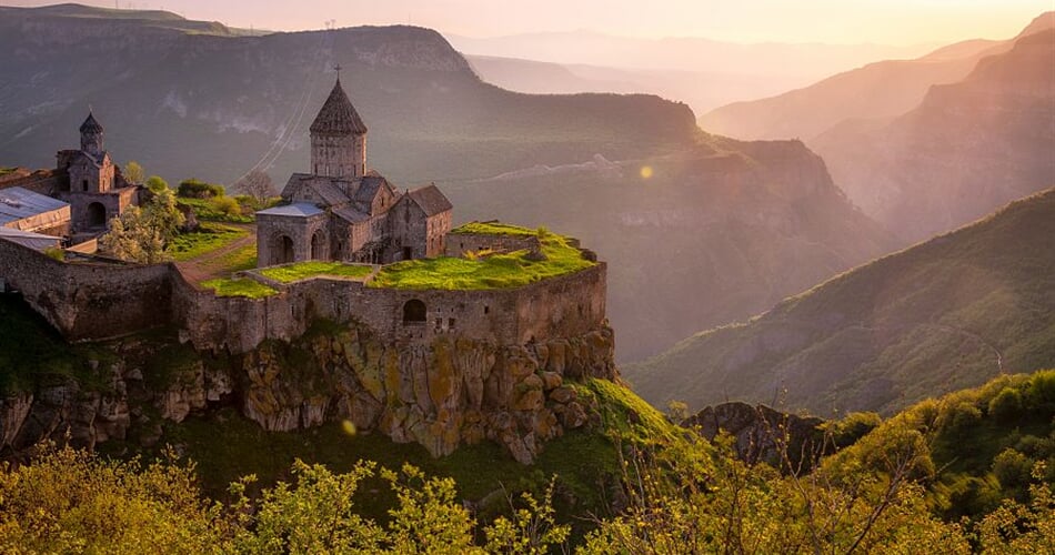 Foto - Okruh Arménií + JEZERO SEVAN + OCHUTNÁVKA KOŇAKU ARARAT A VÍNA