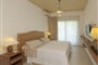 Pokoj Junior Suite s výhledem na moře, Villasimius, Sardinie