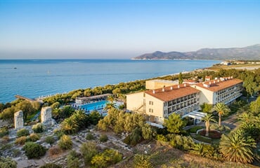 Pythagorion a Mykali - Hotel Doryssa Seaside Resort