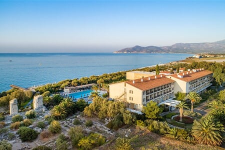 Pythagorion a Mykali - Hotel Doryssa Seaside Resort