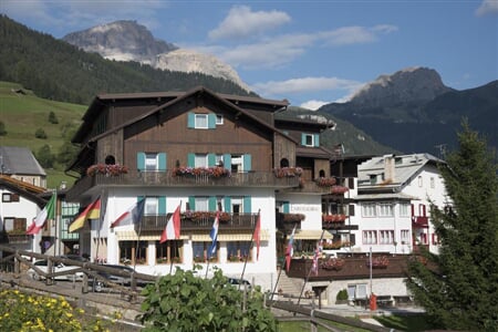 Sport Hotel Enrosadira *** - Campitello di Fassa