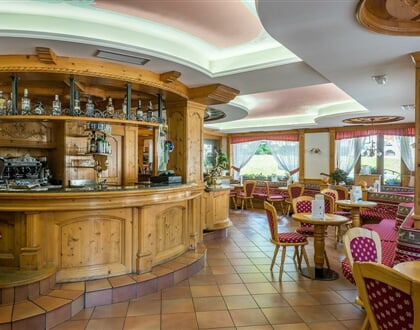 Hotel St. Raphael, Madonna di Camp, (4)
