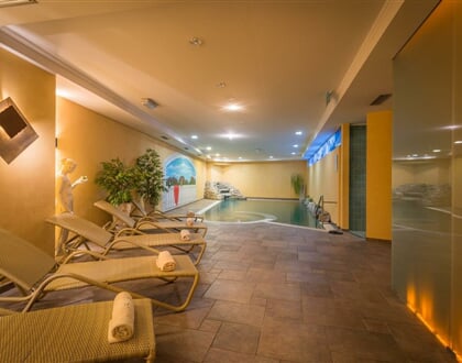 Hotel St. Raphael, Madonna di Camp, (7)