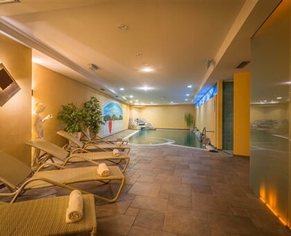 Hotel St. Raphael, Madonna di Camp, (7)
