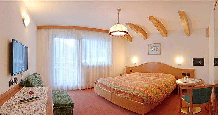 Hotel Dolomites Inn   Canazei (1)