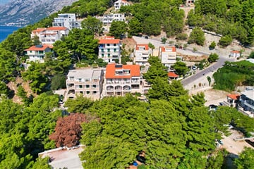 Brela - Petra vila se stravou ***