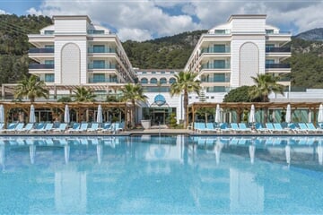 Dosinia Luxury Resort