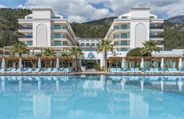 Dosinia Luxury Resort