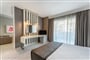 dosinia_luxury_resort_family_suite_beachfront_4