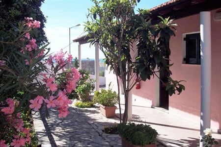 Agios Stefanos - Studia Moros