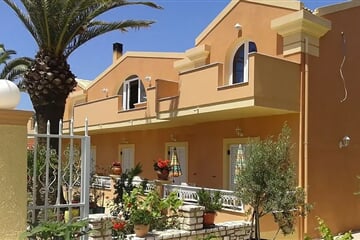 Agios Georgios - Studia Antonis