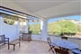 Terasa jednoho z apartmánů, Porto Rotondo, Sardinie
