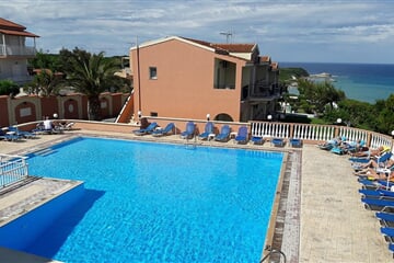 Agios Stefanos - Hotel Romanza **+