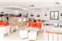 Hotel Paros Bay: fotografie vybavení exteriérů a interiérů ubytování.