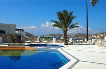 Gialos (Yialos/Ormos) - Hotel Homer's Inn