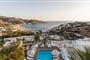 Hotel Far Out & Spa: fotografie vybavení exteriérů a interiérů ubytování.