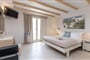 Hotel Naxos Island: fotografie vybavení exteriérů a interiérů ubytování.