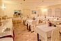 Hotel Aeolis Boutique: fotografie vybavení exteriérů a interiérů ubytování.