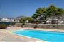 Hotel Pandrossos: fotografie vybavení exteriérů a interiérů ubytování.