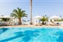 Hotel Marcos Beach: fotografie vybavení exteriérů a interiérů ubytování.
