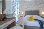 Hotel Naxos Holidays: fotografie vybavení exteriérů a interiérů ubytování.