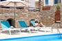 Hotel San Antonio - Paros: fotografie vybavení exteriérů a interiérů ubytování.