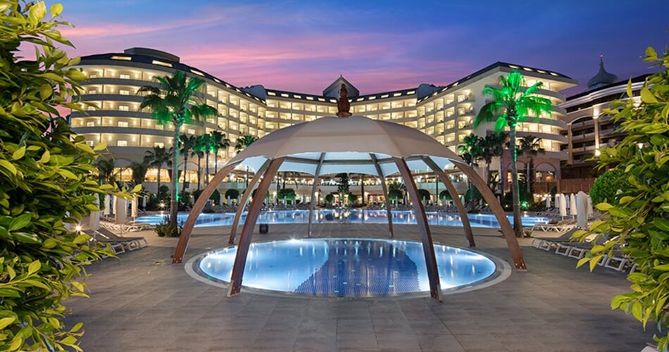 Hotel Saphir Resort & Spa: fotografie vybavení exteriérů a interiérů ubytování.