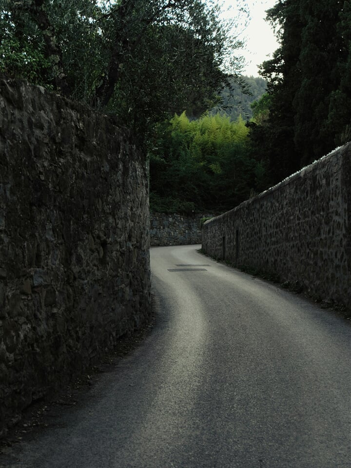 arthur hinton  mCUP MKS4A unsplash (1)