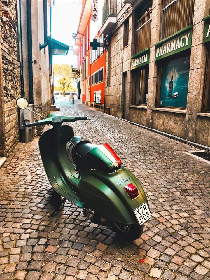 albert WswqR4xIuH8 unsplash