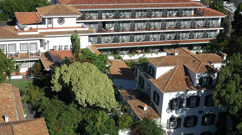 Hotel Quinta da Penha de França: fotografie vybavení exteriérů a interiérů ubytování.