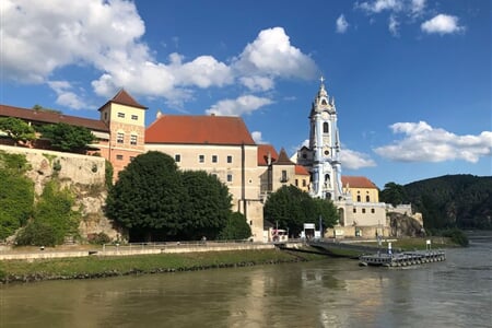 Wachau - Rozkvetlé údolí Dunaje Wachau