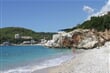 Albánie - Pláž v letoviski Himare