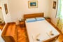 Bartul vila - apartmány - apartmán pro 4 osoby s možností přistýlky - Gradac - 101 CK Zemek - Chorvatsko