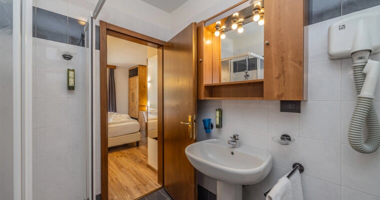 ARISTON COMFORT (1)