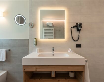 ARISTON DELUXE (3)