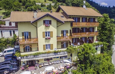 Hotel Aurora ** - Molveno