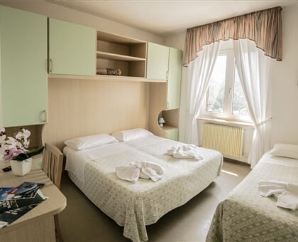 Aurora Hotel, Molveno (8)