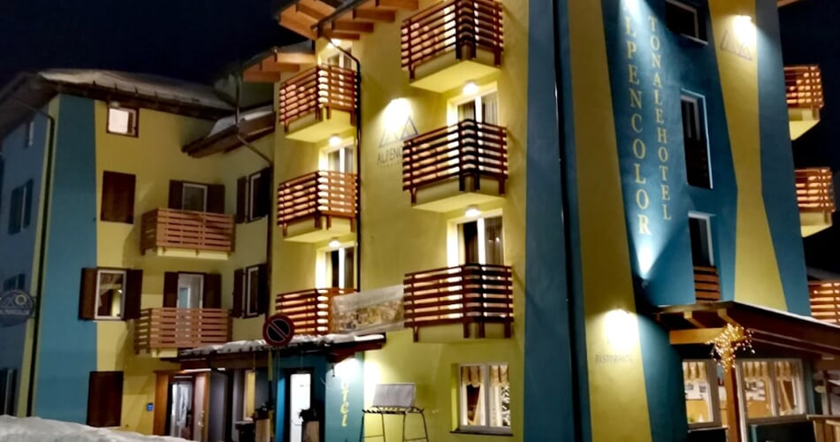 AlpenColor Tonale Hotel, Passo Tonale (1)