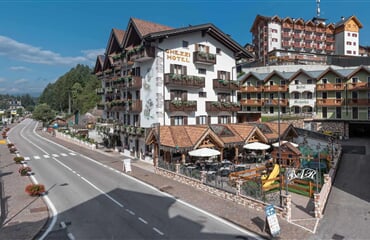 Hotel Ghezzi *** - Andalo