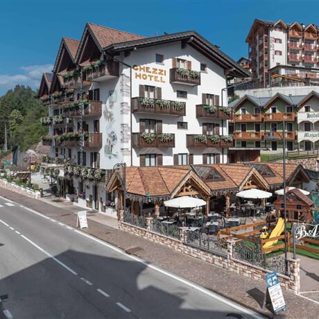 Hotel Ghezzi *** - Andalo