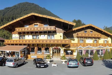 Zell am See - Kaprun - Hotel Victoria v Maishofenu ****