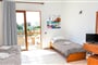 Hotel Costa Konte Beach Resort: fotografie vybavení exteriérů a interiérů ubytování.