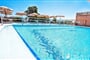 Hotel Costa Konte Beach Resort: fotografie vybavení exteriérů a interiérů ubytování.