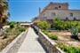 Hotel Costa Konte Beach Resort: fotografie vybavení exteriérů a interiérů ubytování.