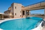 Hotel Costa Konte Beach Resort: fotografie vybavení exteriérů a interiérů ubytování.