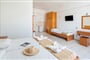 Hotel Costa Konte Beach Resort: fotografie vybavení exteriérů a interiérů ubytování.