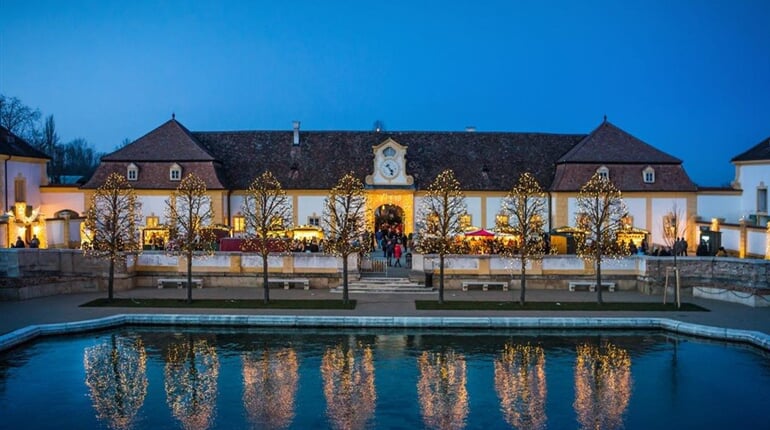 Weihnachtsmarkt Schloss Hof (c) SKB_Astrid Knie (17)