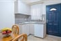 Apartmánový dům Mare Vita: fotografie vybavení exteriérů a interiérů ubytování.