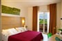 Itálie - hotel Cavallegeri - pokoj