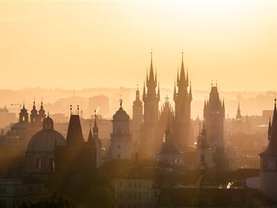 prague, buildings, sunrise, sunset, sun rays, sunlight, towers, church, temple, cathedral, fog, cityscape, tourism, travel destinations, urban, city, mystic, morning, evening, czech republic, europe